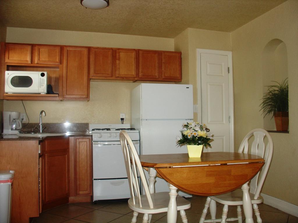 Blue Wave Motel Clearwater Beach Extérieur photo
